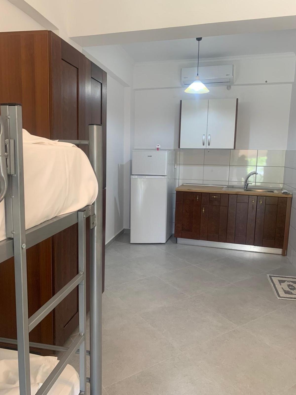 Qeparo View Rooms Bagian luar foto