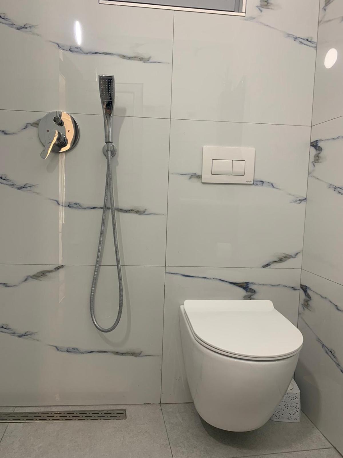 Qeparo View Rooms Bagian luar foto