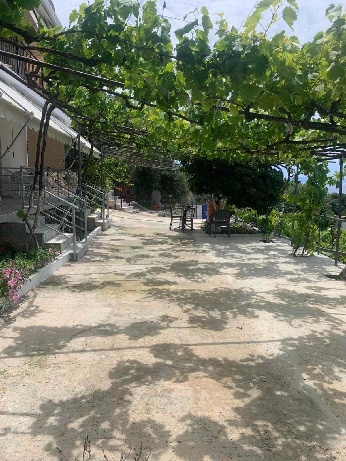 Qeparo View Rooms Bagian luar foto